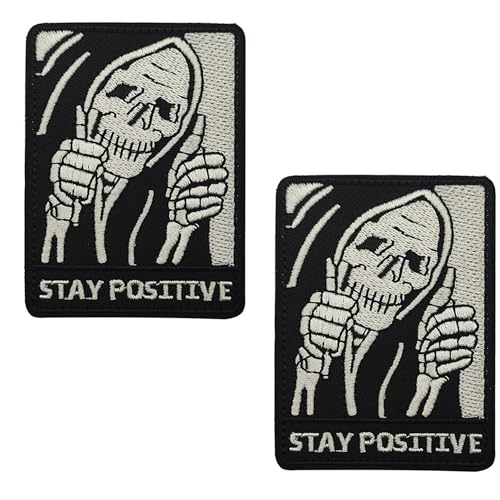 Stay Positive Halloween Skull Embroidered Appliques Patches for Backpacks Bags Hats, 7.5 x 5.5 cm, 2 Pack, Black and White Stay Positive Halloween Skull Embroidered Appliques Patches for Backpacks Bags Hats, 7.5 x 5.5 cm, 2 Pack, Black and White von ODSS