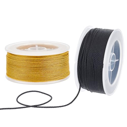 OLYCRAFT 50 m 2.5 mm Gedrehte Nylonschnur 3-Lagig Satin-Nylon-Trimmschnur Makramee-Faden Schnur Geflochtene Perlenschnur Chinesische Für DIY-Handwerk Armband Schmuckherstellung – Schwarz & Gold OLYCRAFT 50 m 2.5 mm Gedrehte Nylonschnur 3-Lagig Satin-Nylon-Trimmschnur Makramee-Faden Schnur Geflochtene Perlenschnur Chinesische Für DIY-Handwerk Armband Schmuckherstellung – Schwarz & Gold von OLYCRAFT