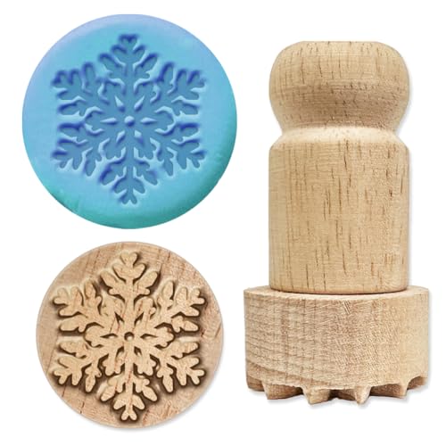 OLYCRAFT Holzstempel Mit Griff 4.5x2.5cm Schneeflockenmuster Holzstempel Für Ton Holzgriff Töpferwerkzeugstempel Natürlicher Runder Holzstempel Kleiner Ministempel Für Die Herstellung von Ton OLYCRAFT Holzstempel Mit Griff 4.5x2.5cm Schneeflockenmuster Holzstempel Für Ton Holzgriff Töpferwerkzeugstempel Natürlicher Runder Holzstempel Kleiner Ministempel Für Die Herstellung von Ton von OLYCRAFT