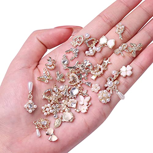 Gold Nail Charms,50 Stück Memischte Perlen Strasssteine Schleifen Luxus 3D Nagelkunst Charms,Blume Schmetterling Legierung Metall Nägel Zubehör für Frauen Mädchen DIY Maniküre Design (A Muster) von OTKARXUS