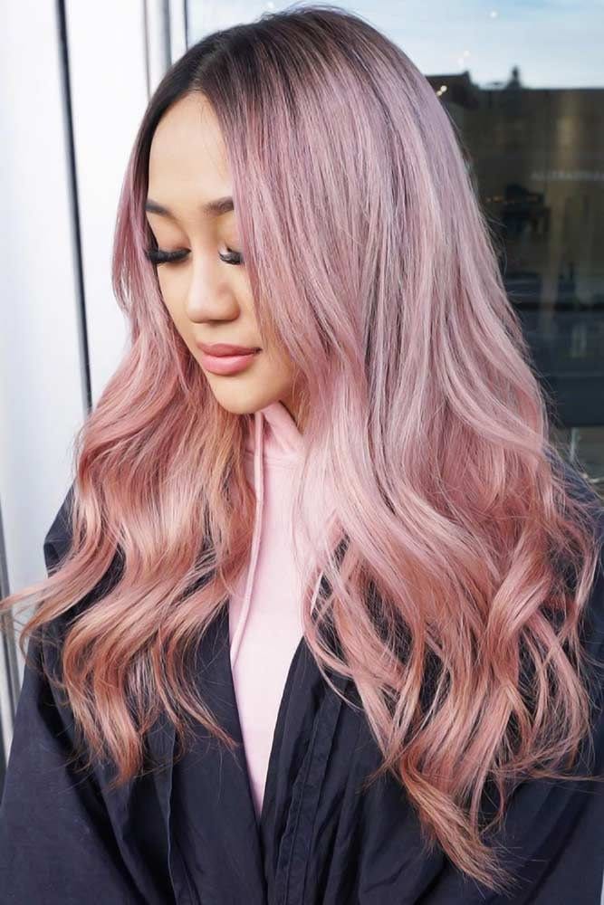 Lange Gewellte Rosa Haarperücke, Schwarze Wurzelrosa Perücke, Dunkle Wurzeln Lange Lockige Perücken, Haar Mit Schwarzem. Rosa Ombre Lockige Perücke von OURBEAUTEBOUTIQUE