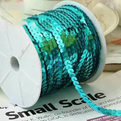 91,4 m 6 mm flaches, rundes Pailletten-Spitzenband zum Aufnähen auf Besatz, Paillettenschnüre auf Rolle zum Basteln, Stoffaccessoires für Damen, Wasserblau 91,4 m 6 mm flaches, rundes Pailletten-Spitzenband zum Aufnähen auf Besatz, Paillettenschnüre auf Rolle zum Basteln, Stoffaccessoires für Damen, Wasserblau von OXFYY