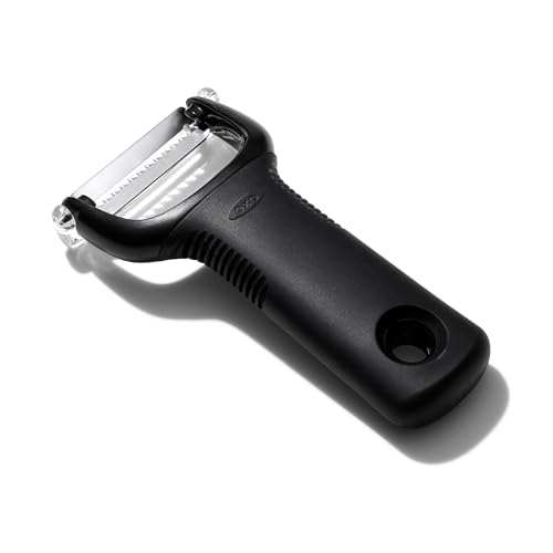 OXO Good Grips Sparschäler für Juliennestreifen aus Edesltahl, Schwarz OXO Good Grips Sparschäler für Juliennestreifen aus Edesltahl, Schwarz von OXO