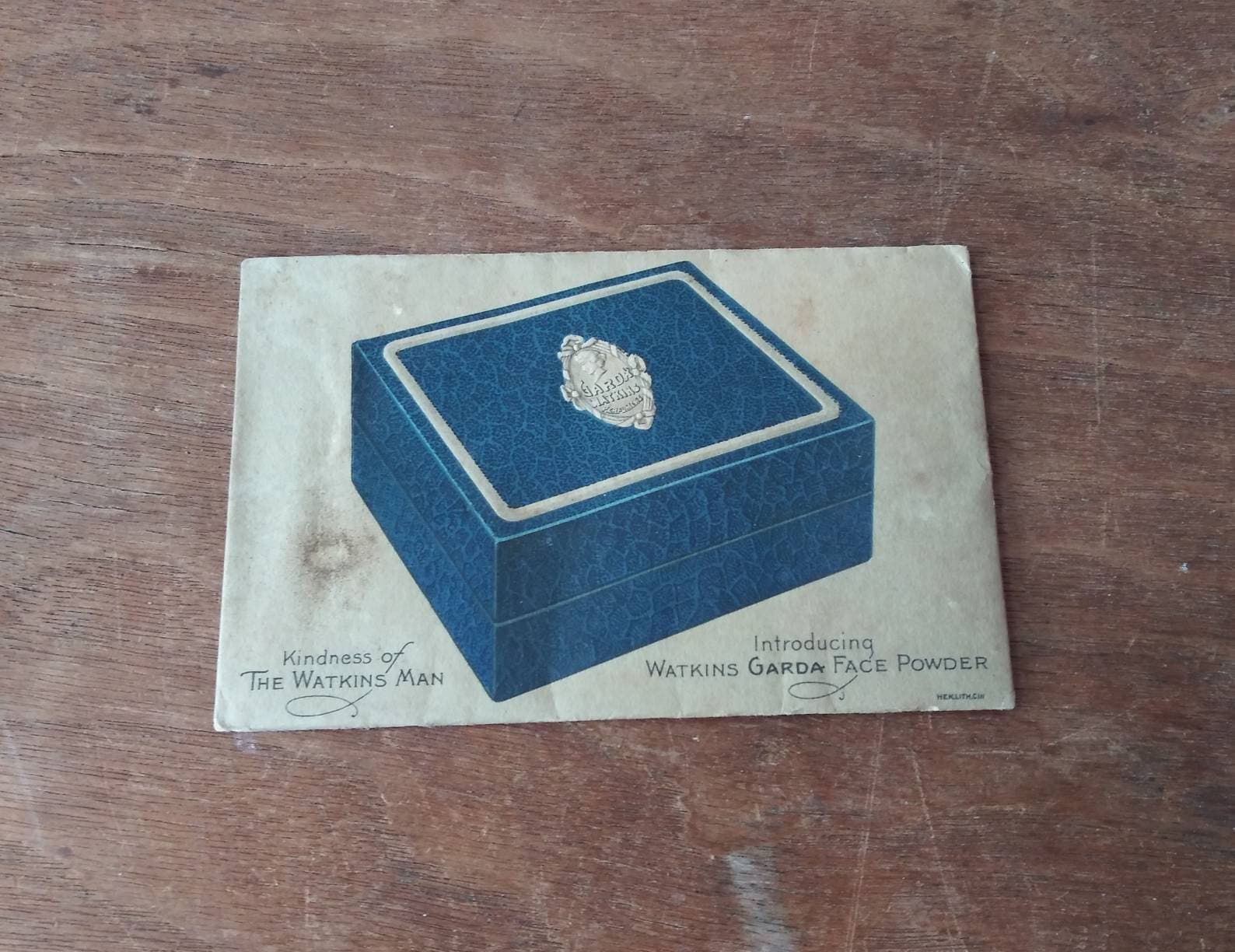 Antike Watkins Garda Gesicht Pulver Sample Paket Vintage Kosmetik Beauty 20Er Jahre Duft Puder Blau Box Illustration von OffbeatAvenue