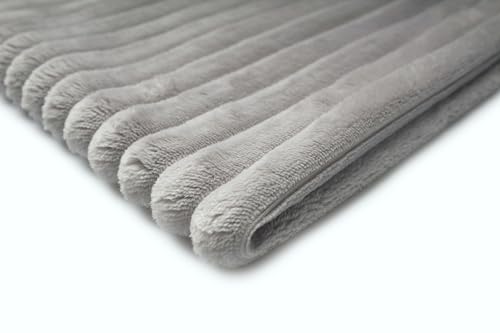 Plüschiger, gestreifter Strickstoff, Kunstfell 50x160 cm (Hellgrau) von Orient Fashion