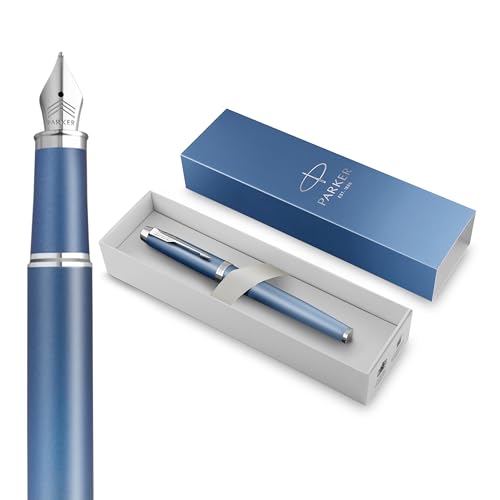 PARKER IM Writing Rituals Füller | Gehäuse in ruhevollem Blau mit Farbverlauf und Chrom-Zierteilen | Füllfederhalter mit mittlerer Feder | blaue Tinte | Geschenkbox PARKER IM Writing Rituals Füller | Gehäuse in ruhevollem Blau mit Farbverlauf und Chrom-Zierteilen | Füllfederhalter mit mittlerer Feder | blaue Tinte | Geschenkbox von PARKER