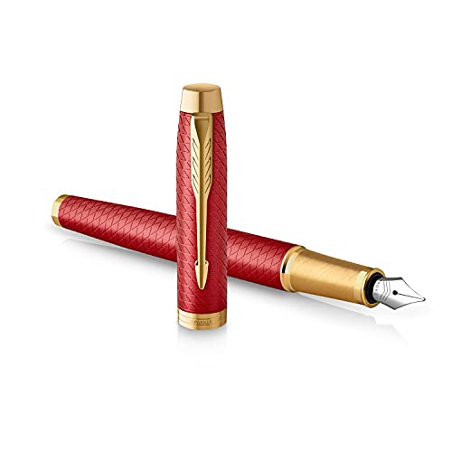 Parker IM Füller | Rote Premium-Lackierung mit goldenen Zierteilen | Füllfederhalter mit mittlerer Feder und blauer Tinte | Geschenkbox von PARKER