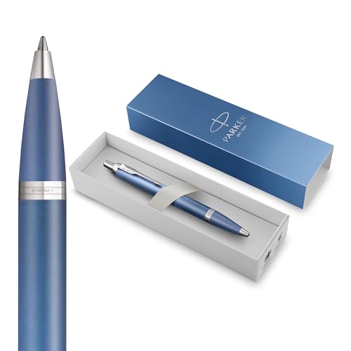 Parker IM Writing Rituals Kugelschreiber | Gehäuse in ruhevollem Blau mit Farbverlauf und Chrome-Zierteilen | Medium-Spitze | blaue Tinte | Geschenkbox Parker IM Writing Rituals Kugelschreiber | Gehäuse in ruhevollem Blau mit Farbverlauf und Chrome-Zierteilen | Medium-Spitze | blaue Tinte | Geschenkbox von PARKER
