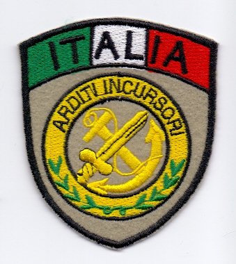 Applikation Aufbügler Patches Stick Emblem Aufnäher Abzeichen " ARDITI INCURSORI ITALIA " Militär Military Armee Army von PATCHMANIA