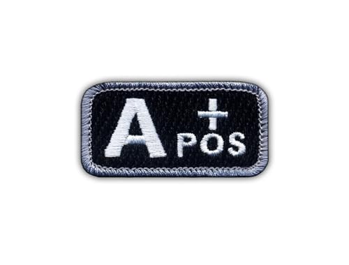 Blood Type A Pos Schwarz/Weiß – Wärmeaktivierter Klebstoff/Bügelrückseite – bestickter Abzeichen/Aufnäher von PATCHSIG