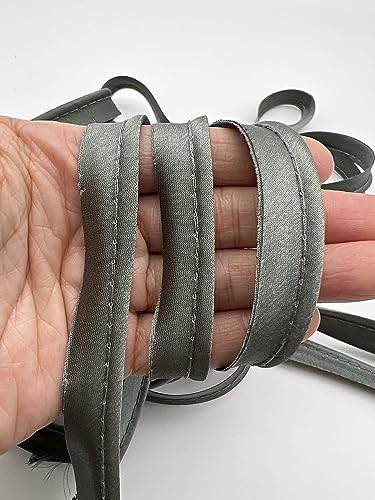 PEPPERLONELY 12 mm Polyester-Satin-Schrägband, Schrägband mit Kordel, Paspelborte mit Kordel, Lippenkordel zum Nähen von Kleidung, Polsterbesatz, Grau von PEPPERLONELY