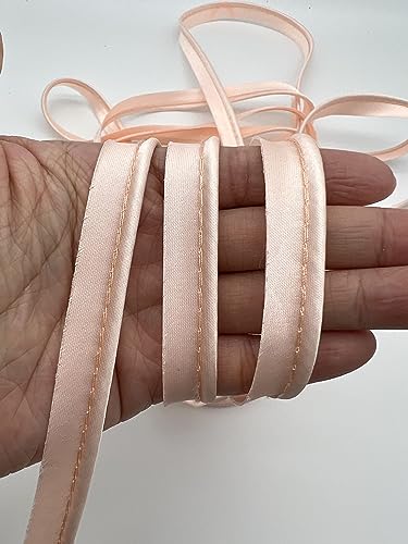 PEPPERLONELY 12 mm Polyester-Satin-Schrägband, Schrägband mit Kordel, Paspelborte mit Kordel, Lippenkordel zum Nähen von Kleidung, Polsterbesatz, Pastellrosa von PEPPERLONELY