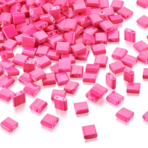 PandaHall 200 Stück Zwei-Loch-Trägerperlen, mehrsträngig, rechteckige Glasperlen, halbe Tila-Perlen für Schmuck, Armband, Handwerk, Hot Pink PandaHall 200 Stück Zwei-Loch-Trägerperlen, mehrsträngig, rechteckige Glasperlen, halbe Tila-Perlen für Schmuck, Armband, Handwerk, Hot Pink von PH PandaHall