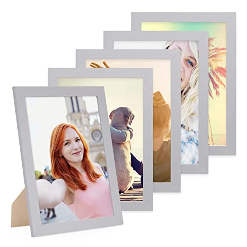 PHOTOLINI Bilderrahmen A4 Set Holz MDF, 5er Set breite DIN A4 Bilderrahmen 21x30 Silber, bruchsicheres Acrylglas, Picture Frame zum Aufhängen & Aufstellen, Bilder Rahmen 30x21 mit Zubehör PHOTOLINI Bilderrahmen A4 Set Holz MDF, 5er Set breite DIN A4 Bilderrahmen 21x30 Silber, bruchsicheres Acrylglas, Picture Frame zum Aufhängen & Aufstellen, Bilder Rahmen 30x21 mit Zubehör von PHOTOLINI