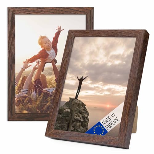 PHOTOLINI Bilderrahmen Holz 13x18 Eiche Dunkel, Holzbilderrahmen Made in EU, 2er Set, bruchsicheres Acrylglas, zum Aufhängen & Aufstellen, extra Zubehör - für Ihre liebsten Fotos & Bilder von PHOTOLINI