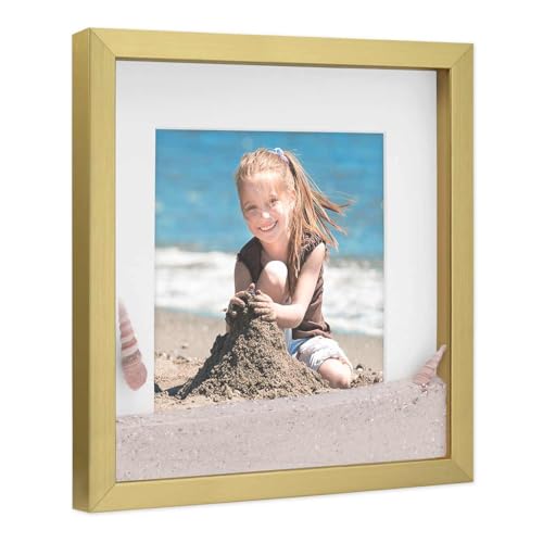 PHOTOLINI 3D Bilderrahmen zum Befüllen 30x30 Gold groß, 1,5 cm tiefer Objektrahmen mit Glas, tiefer Bilderrahmen 30x30 Holz MDF mit Passepartout, Dicker 3D Rahmen befüllbar für Gegenstände Geschenk PHOTOLINI 3D Bilderrahmen zum Befüllen 30x30 Gold groß, 1,5 cm tiefer Objektrahmen mit Glas, tiefer Bilderrahmen 30x30 Holz MDF mit Passepartout, Dicker 3D Rahmen befüllbar für Gegenstände Geschenk von PHOTOLINI