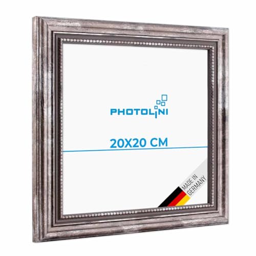 PHOTOLINI Barock-Bilderrahmen 20x20 cm in Silber antik, Holz-Rahmen Vintage, Made in Germany, Echtglas, zum Aufhängen, mit Zubehör - verleiht Deinen Fotos das besondere Etwas PHOTOLINI Barock-Bilderrahmen 20x20 cm in Silber antik, Holz-Rahmen Vintage, Made in Germany, Echtglas, zum Aufhängen, mit Zubehör - verleiht Deinen Fotos das besondere Etwas von PHOTOLINI