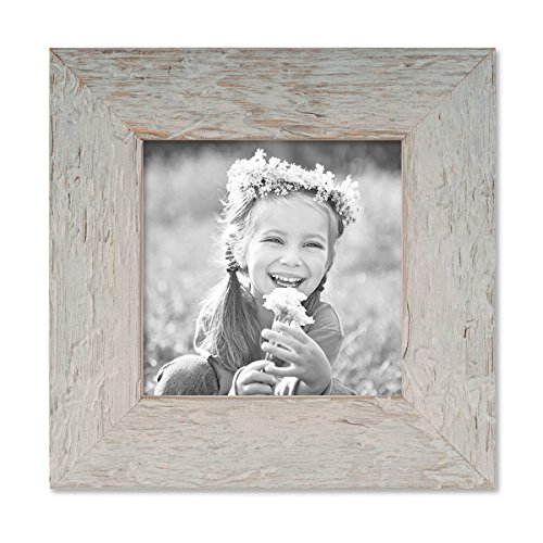 PHOTOLINI Bilderrahmen 10x10 cm Holz Grau, Echtholz-Rahmen rustikal, Strandhaus, Made in Germany, Echtglas, zum Aufhängen & Aufstellen, extra Zubehör - Treibholzlook mit einem Hauch Küstenflair PHOTOLINI Bilderrahmen 10x10 cm Holz Grau, Echtholz-Rahmen rustikal, Strandhaus, Made in Germany, Echtglas, zum Aufhängen & Aufstellen, extra Zubehör - Treibholzlook mit einem Hauch Küstenflair von PHOTOLINI