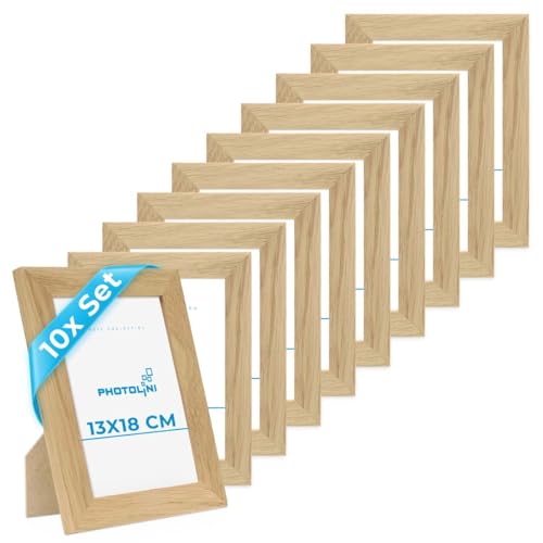 PHOTOLINI Bilderrahmen 13x18 Holz Eiche, 10er Set breite Bilderrahmen 18x13, Fotorahmen 13 x 18 Holz mit Acrylglas, Picture Frame 18x13 zum Aufhängen & Aufstellen, Bilder Rahmen 13x18 für Fotos PHOTOLINI Bilderrahmen 13x18 Holz Eiche, 10er Set breite Bilderrahmen 18x13, Fotorahmen 13 x 18 Holz mit Acrylglas, Picture Frame 18x13 zum Aufhängen & Aufstellen, Bilder Rahmen 13x18 für Fotos von PHOTOLINI