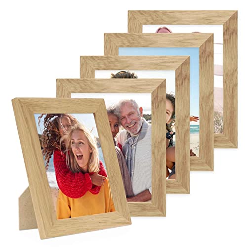 PHOTOLINI Bilderrahmen 15x20 Holz Eiche, 5er Set breite Bilderrahmen 20x15 Holz, Picture Frame mit Acrylglas, Bilder Rahmen 15 x 20 cm Eiche zum Aufhängen & Aufstellen, Rahmen 15x20 mit Zubehör PHOTOLINI Bilderrahmen 15x20 Holz Eiche, 5er Set breite Bilderrahmen 20x15 Holz, Picture Frame mit Acrylglas, Bilder Rahmen 15 x 20 cm Eiche zum Aufhängen & Aufstellen, Rahmen 15x20 mit Zubehör von PHOTOLINI