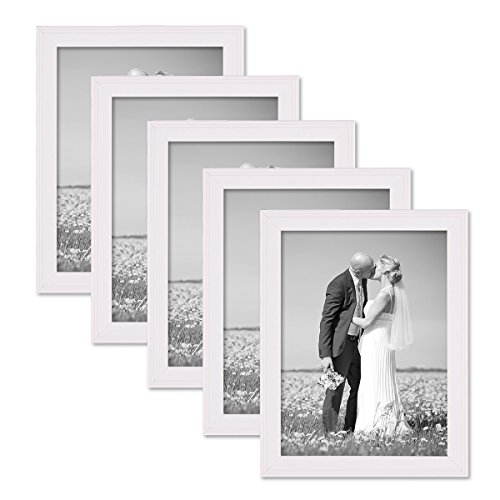 PHOTOLINI Bilderrahmen 15x20 cm Holz Weiß Landhaus-Stil, 5er Set Holz-Rahmen, Made in Germany, Echtglas, zum Aufhängen & Aufstellen, mit Zubehör - perfekt für Familienfotos & Urlaubsbilder PHOTOLINI Bilderrahmen 15x20 cm Holz Weiß Landhaus-Stil, 5er Set Holz-Rahmen, Made in Germany, Echtglas, zum Aufhängen & Aufstellen, mit Zubehör - perfekt für Familienfotos & Urlaubsbilder von PHOTOLINI