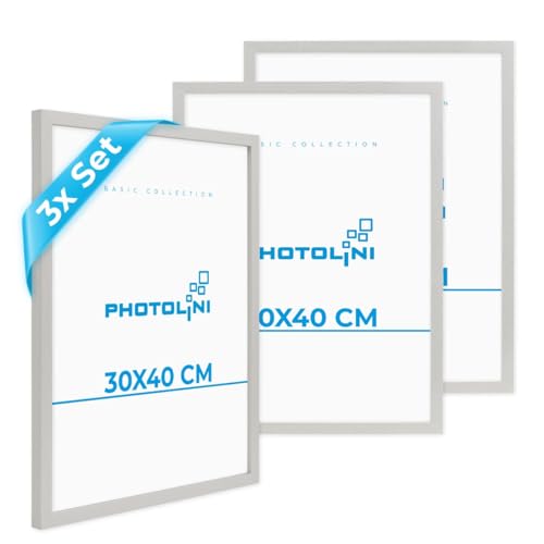 PHOTOLINI Bilderrahmen 30x40 Holz MDF Silber, 3er Set Bilderrahmen 40x30 cm, Picture Frame mit bruchsicherem Acrylglas, Rahmen 30 x 40 zum Aufhängen, extra Zubehör - Rahmen 30x40 für Fotos & Poster PHOTOLINI Bilderrahmen 30x40 Holz MDF Silber, 3er Set Bilderrahmen 40x30 cm, Picture Frame mit bruchsicherem Acrylglas, Rahmen 30 x 40 zum Aufhängen, extra Zubehör - Rahmen 30x40 für Fotos & Poster von PHOTOLINI