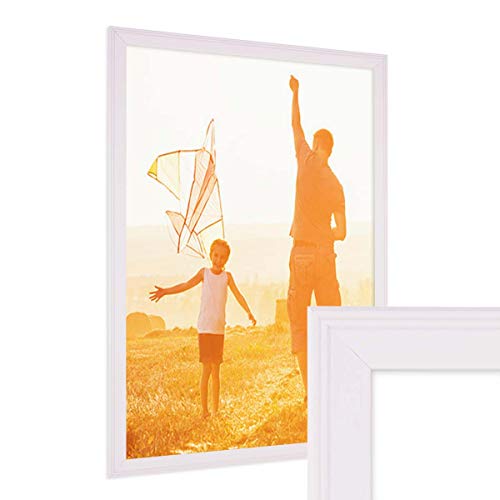PHOTOLINI Bilderrahmen 30x40 cm Holz Weiß Landhaus-Stil, Holz-Rahmen, Made in Germany, Echtglas, zum Aufhängen, mit Zubehör - perfekt für Familienfotos & Urlaubsbilder PHOTOLINI Bilderrahmen 30x40 cm Holz Weiß Landhaus-Stil, Holz-Rahmen, Made in Germany, Echtglas, zum Aufhängen, mit Zubehör - perfekt für Familienfotos & Urlaubsbilder von PHOTOLINI