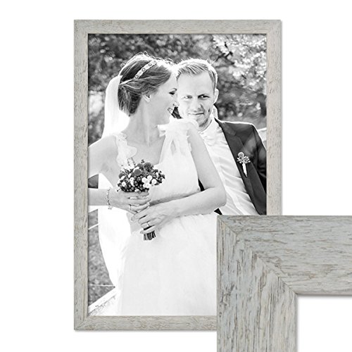 PHOTOLINI Bilderrahmen 40x60 cm Holz Grau, Echtholz-Rahmen rustikal, Strandhaus, Made in Germany, Echtglas, zum Aufhängen, extra Zubehör - Treibholzlook mit einem Hauch Küstenflair PHOTOLINI Bilderrahmen 40x60 cm Holz Grau, Echtholz-Rahmen rustikal, Strandhaus, Made in Germany, Echtglas, zum Aufhängen, extra Zubehör - Treibholzlook mit einem Hauch Küstenflair von PHOTOLINI