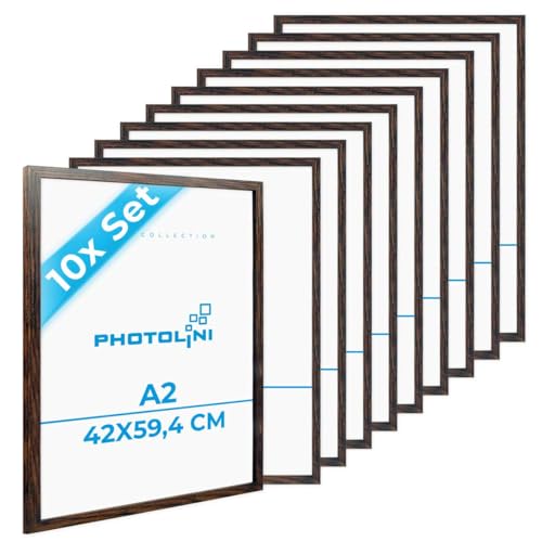 PHOTOLINI Bilderrahmen A2 Holz Eiche Dunkel aus MDF, 10er Set Picture Frame DIN A2 Rahmen 42x60, bruchsicheres Acrylglas, A 2 Bilderrahmen 60x42 zum Aufhängen, extra Zubehör - A2 Frame Fotos, Poster PHOTOLINI Bilderrahmen A2 Holz Eiche Dunkel aus MDF, 10er Set Picture Frame DIN A2 Rahmen 42x60, bruchsicheres Acrylglas, A 2 Bilderrahmen 60x42 zum Aufhängen, extra Zubehör - A2 Frame Fotos, Poster von PHOTOLINI