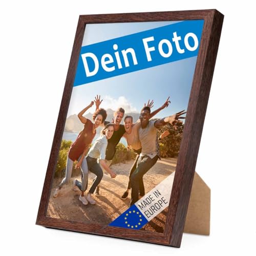 PHOTOLINI Bilderrahmen mit Foto selber gestalten, Fotorahmen A4 21x30 cm Holz Eiche Dunkel personalisiert mit Bild, Holzrahmen Made in EU, bruchsicheres Acrylglas, zum Aufhängen & Aufstellen von PHOTOLINI