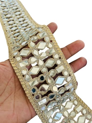 Dekorativer Spitzenbesatz, goldmetallisch bestickte Bordüre, geometrisches Design, 7,6 cm breit, traditionelles Hochzeits-Band, erhältlich in 9,5 cm und 6 m (1) von PIYUCRAFTS