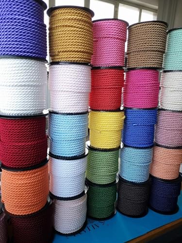 PIZZITALIANI Kordelband Kardinal ROT geflochtene – Durchmesser 6 mm x 25 m, 3-strängiges Kordel, aus Polypropylen mit Baumwollkern, für Weihnachts- und Karnevalsbasteln PIZZITALIANI Kordelband Kardinal ROT geflochtene – Durchmesser 6 mm x 25 m, 3-strängiges Kordel, aus Polypropylen mit Baumwollkern, für Weihnachts- und Karnevalsbasteln von PIZZITALIANI LACES & RIBBONS SINCE 1953