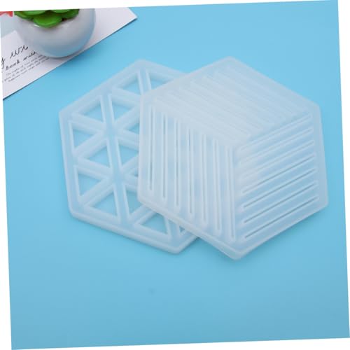 PLAFOPE 2 Stück Silikon Untersetzer Formen Sechseckig mit Hohlstreifen und Dreieck Design Hitzebeständig Flexibel Antihaftbeschichtet für Fondant Backen Epoxidharz DIY und Kreative von PLAFOPE