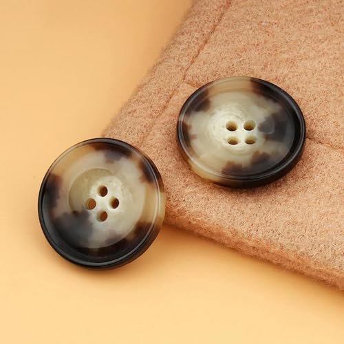 Vintage Harz Imitation Horn Schwarz Große Knöpfe Für Kleidung Pullover Anzug Mantel DIY Scrapbooking Nähen Zubehör Vintage Harz Imitation Horn Schwarz Große Knöpfe Für Kleidung Pullover Anzug Mantel DIY Scrapbooking Nähen Zubehör von PLIAGE