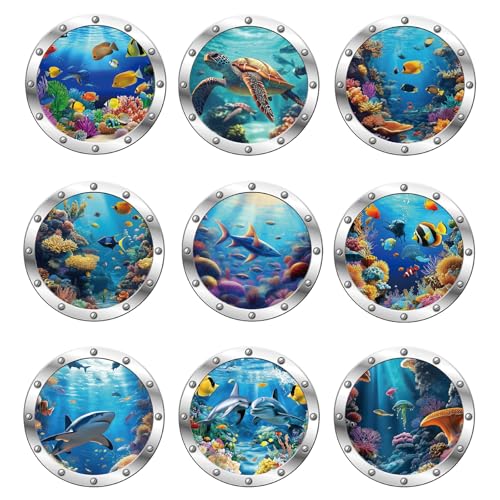 PLIGREAT 3 Blätter Ozean Bullauge Wandtattoos, 3D Ozean Welt Wandaufkleber, Vinyl Unterwasser Tier Wandtattoos abnehmbare Wanddekoration für Schlafzimmer Badezimmer Wohnzimmer Kindergarten Schule PLIGREAT 3 Blätter Ozean Bullauge Wandtattoos, 3D Ozean Welt Wandaufkleber, Vinyl Unterwasser Tier Wandtattoos abnehmbare Wanddekoration für Schlafzimmer Badezimmer Wohnzimmer Kindergarten Schule von PLIGREAT
