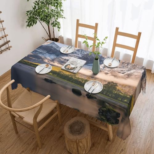 PQruop Elegante rechteckige Tischdecke mit Berglandschaft, perfekt für Esszimmer, Picknick, Kamin und Partytische von PQruop