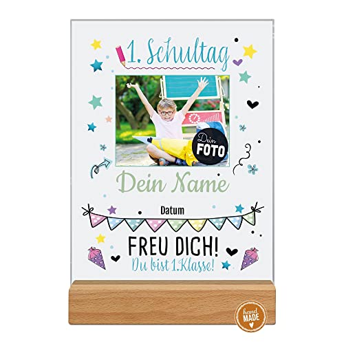 PR Print Royal Acrylglas zur Einschulung selbst gestalten - Dein 1. Schultag - mit Name, Datum und Foto Personalisieren - Geschenke zur Einschulung | inkl. Echtholzsockel, 15x20cm PR Print Royal Acrylglas zur Einschulung selbst gestalten - Dein 1. Schultag - mit Name, Datum und Foto Personalisieren - Geschenke zur Einschulung | inkl. Echtholzsockel, 15x20cm von PR Print Royal