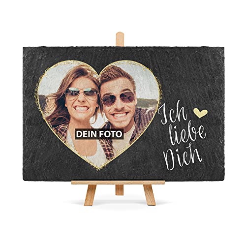 PR Print Royal Schieferplatte selbst gestalten - mit Foto Bedrucken - Ich Liebe Dich - Geschenk Valentinstag, Jahrestag, Hochzeit, Geburtstag, Schiefertafel mit Staffelei, 20 x 30 cm PR Print Royal Schieferplatte selbst gestalten - mit Foto Bedrucken - Ich Liebe Dich - Geschenk Valentinstag, Jahrestag, Hochzeit, Geburtstag, Schiefertafel mit Staffelei, 20 x 30 cm von PR Print Royal