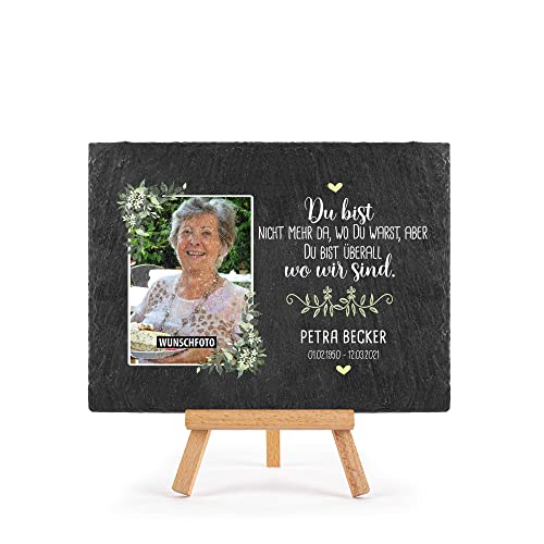 Schieferplatte selbst gestalten - Gedenktafel mit Foto, Name & Datum bedrucken - Du bist nicht mehr da - Grabtafel, Grabschmuck - Schiefertafel mit Staffelei, 15x20 cm I Personalisierte Erinnerung von PR Print Royal