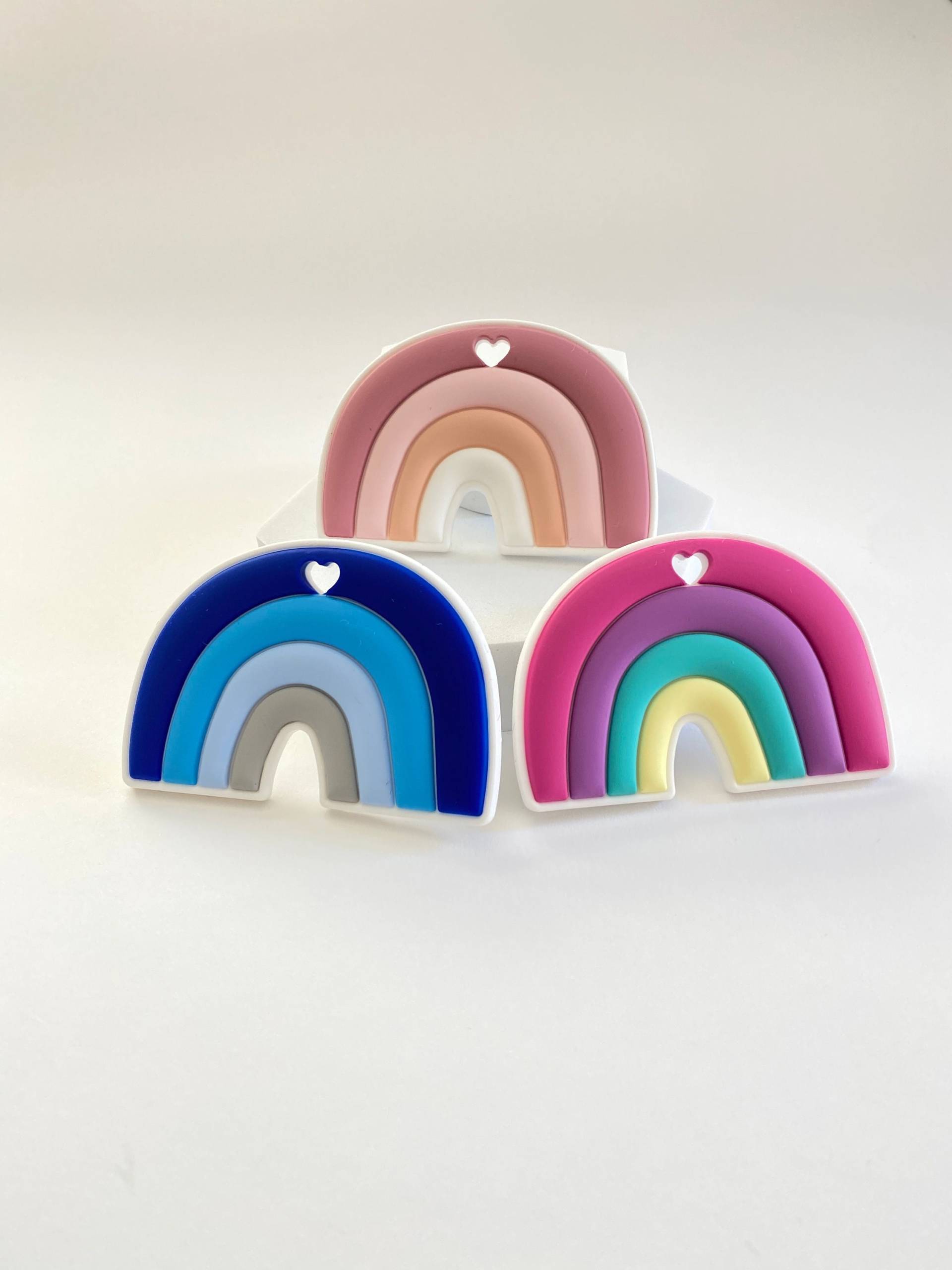 Silikon Regenbogen Kau| Pink Kauen| Blau Regenbogen Kauen| Knallrosa Kauen Silikon Regenbogen Kau| Pink Kauen| Blau Regenbogen Kauen| Knallrosa Kauen von PacificPacifiers