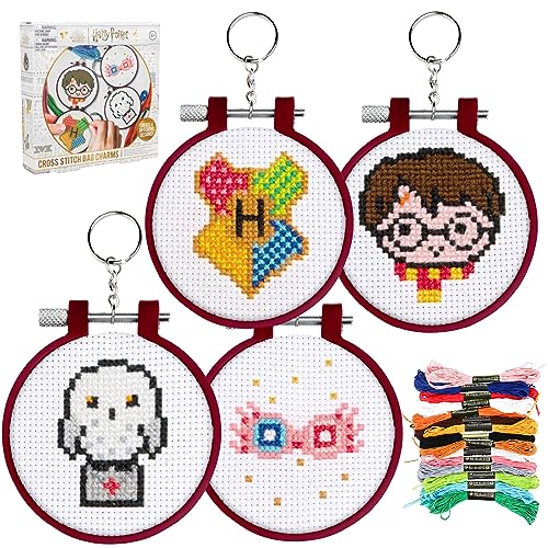Harry Potter Gestempelte Kreuzstich-Stickerei-Kit - Offiziell lizenziertes Zauberer-Welt Merchandise, einfaches Bastelprojekt für Filmfans, Starter-Kit für Stickanfänger Harry Potter Gestempelte Kreuzstich-Stickerei-Kit - Offiziell lizenziertes Zauberer-Welt Merchandise, einfaches Bastelprojekt für Filmfans, Starter-Kit für Stickanfänger von Paladone