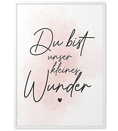 Papierschmiede® Kinderposter in A4 gerahmt im weißen Holzrahmen, Wanddeko für Kinderzimmer, Babyzimmer oder Spielecke, Wandbild Geschenk für Mädchen & Jungen, Unser Kleines Wunder (rosa) von Papierschmiede