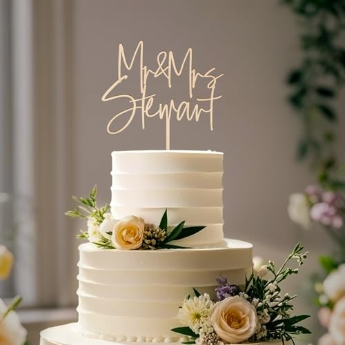 Party to Be Mr und Mrs Cake Topper Hochzeit Deko Personalisiert Hochzeitstorte Topper mit Namen Tortenstecker Dekoration aus Holz (Design 01) von Party to Be