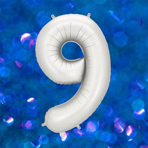 Großer Silberfolienballon Zahl 9 für Geburtstagsfeiern und Kulissen Großer Silberfolienballon Zahl 9 für Geburtstagsfeiern und Kulissen von PartyDeco