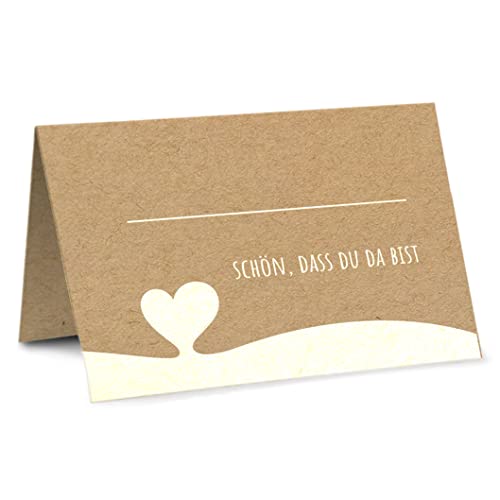 Partycards Hochzeit Tischkarten, 50 Stück, Weißes Herz auf Kraftpapier, Bereits Genutet, zum Beschriften, DIN A7 Format, Ideal als Namensschilder Hochzeit, Tischkarten Geburtstag, Platzkarten Hochzeit von Partycards