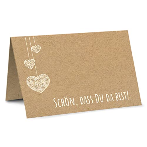 Partycards 50 Tischkarten Hochzeit, Tischkarten Geburtstag Format DIN A7 Weiße Hängende Herzen - Platzkarten Kommunion, Namensschilder Konfirmation, goldene Hochzeit, Taufe, Schön dass du da bist von Partycards