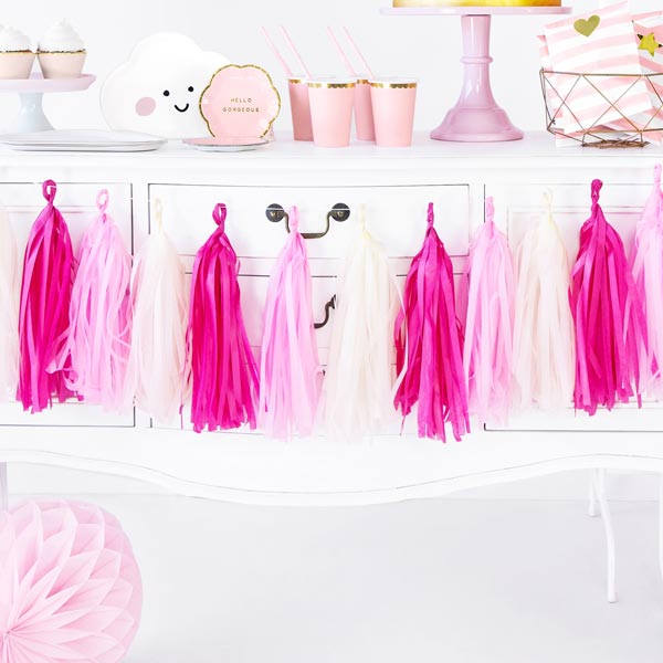 Tassel-Girlande in Weiß- und Pinktönen, 12 Quasten + Baumwollschnur von Partydeco PL