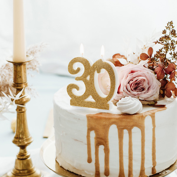 Tortenkerze zum 30. Geburtstag, golden glitzernd, 7,5cm x 8cm von Partydeco
