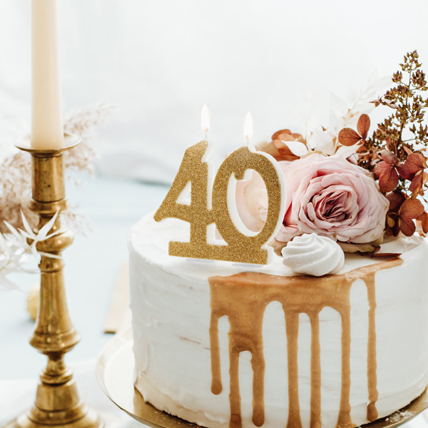 Tortenkerze zum 40. Geburtstag, golden glitzernd, 7,5cm x 8cm von Partydeco