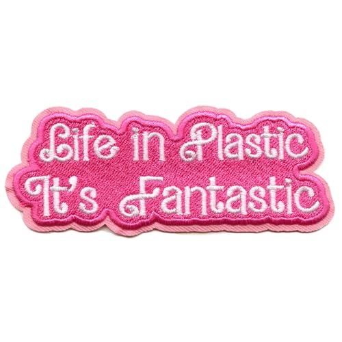 Aufnäher mit Aufschrift "Life in Plastic", zum Aufbügeln, Pink Aufnäher mit Aufschrift "Life in Plastic", zum Aufbügeln, Pink von Patch Collection